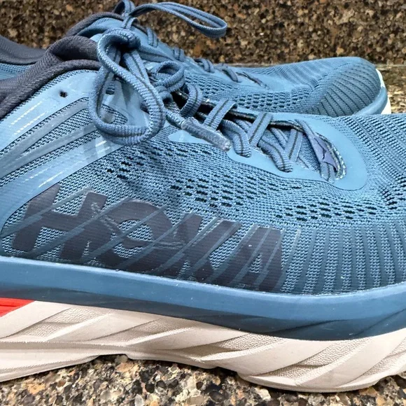 Hoka Men's Blue Running Shoes Bondi 7 size 10 - Picture 2 of 11